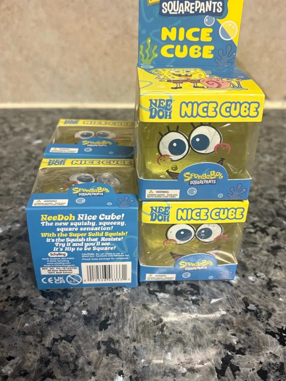 SPONGEBOB SQUAREPANTS NICE CUBE SUGAR MATERIAL YELLOW COLOR SQUISHY TOY
